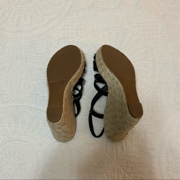 Espadrilles - Picture 3 of 3